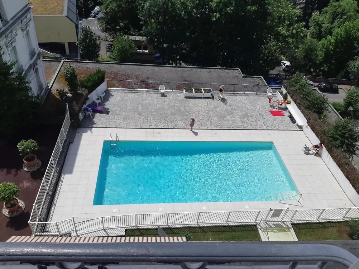 Apartment Studio Calme, Piscine - Proche Thermes Et Centre Aix-les-Bains