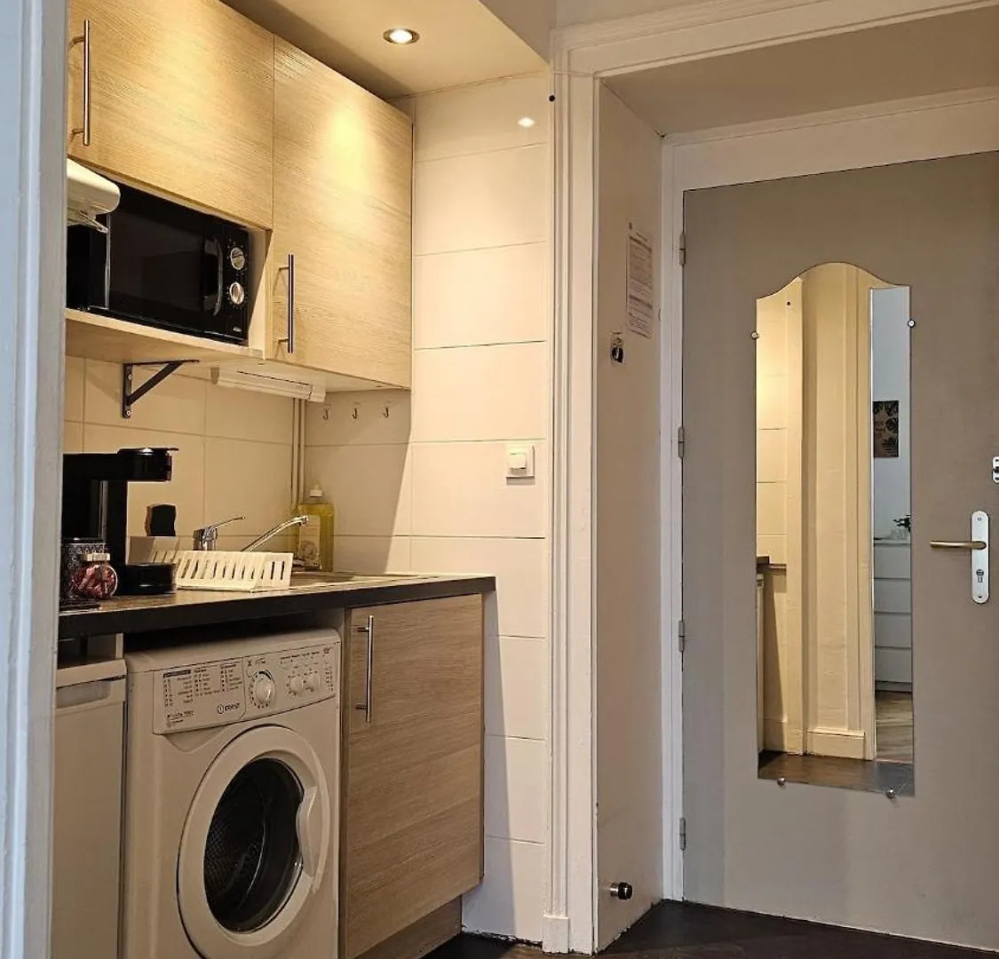 Apartment Studio Calme, Piscine - Proche Thermes Et Centre Aix-les-Bains France