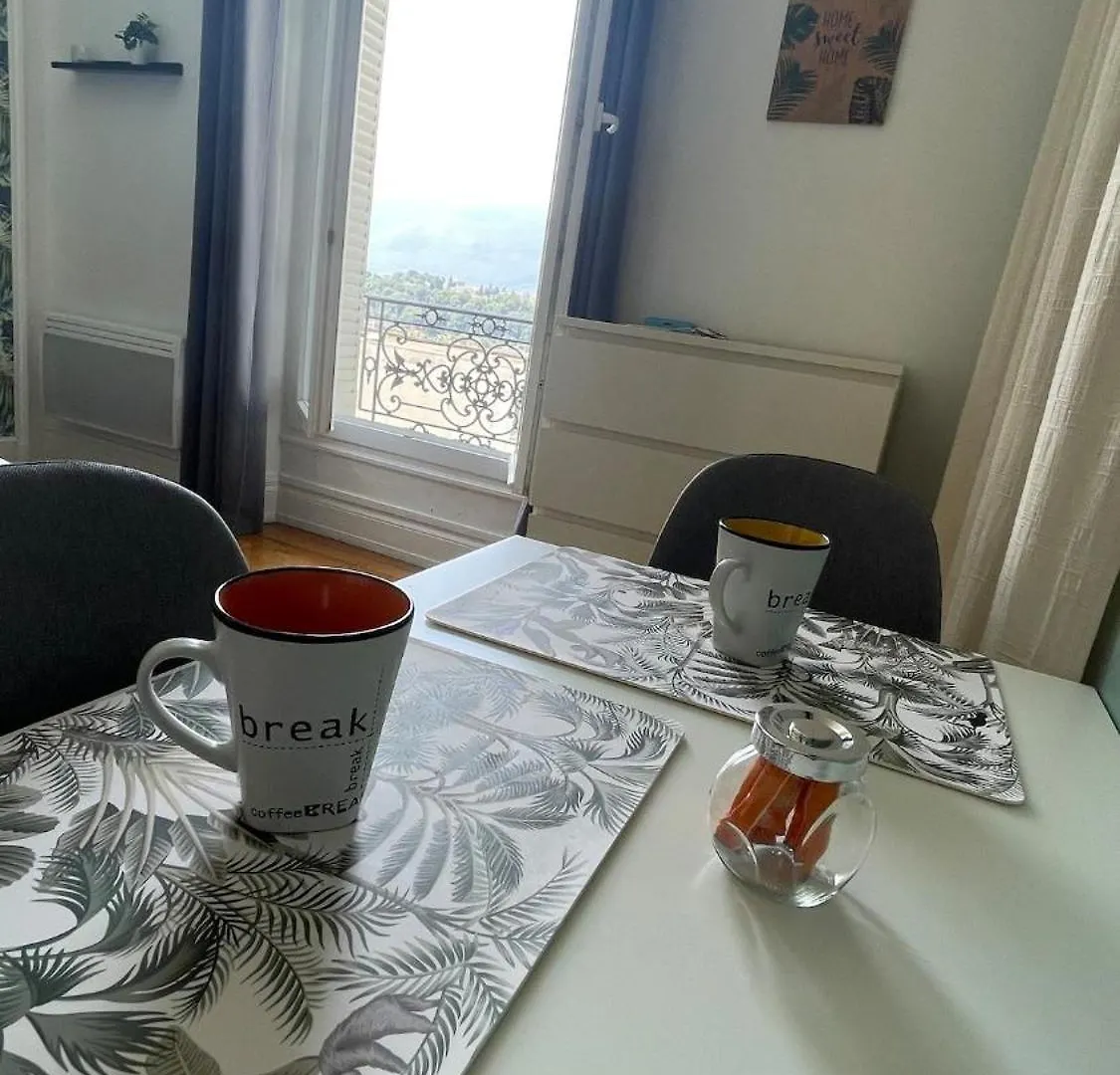 Apartment Studio Calme, Piscine - Proche Thermes Et Centre Aix-les-Bains